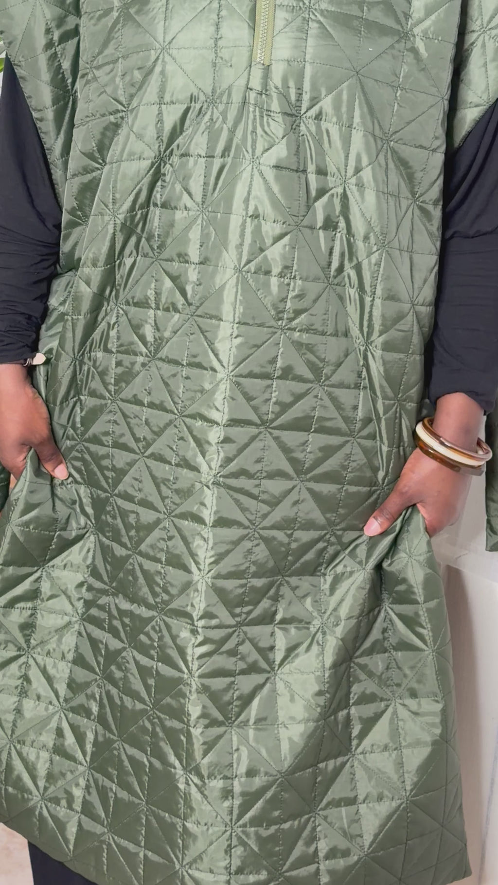 Manteau cape vert kaki